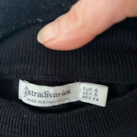 Stradivarius, black open shoulder, long-sleeved, sweater, great condition, S - Picture 7 of 7